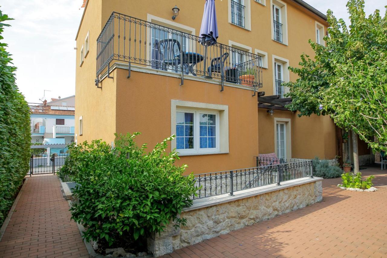 Rougemarin Apartments Biograd Na Moru Buitenkant foto