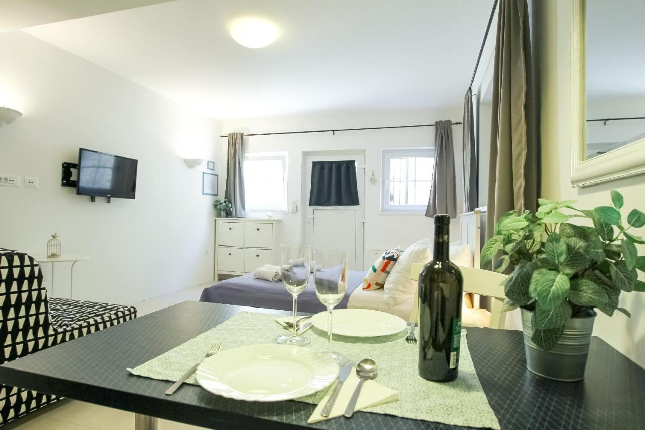 Rougemarin Apartments Biograd Na Moru Buitenkant foto