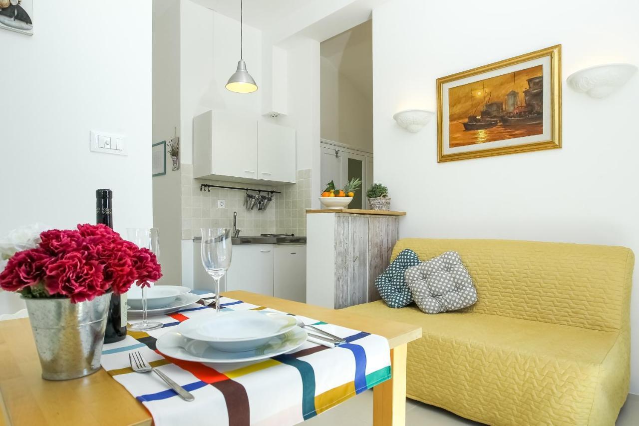 Rougemarin Apartments Biograd Na Moru Buitenkant foto